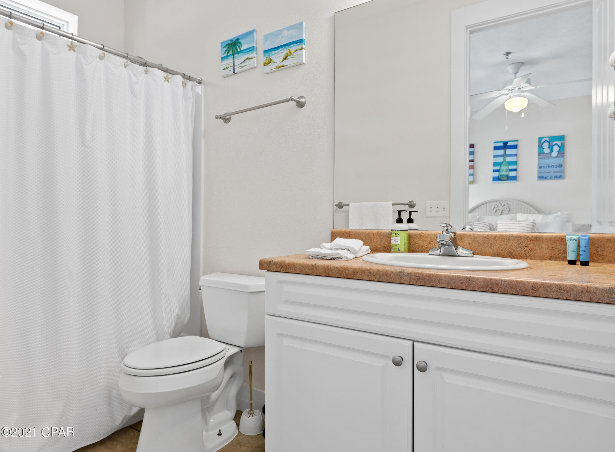 Casa Del Mar - Residential