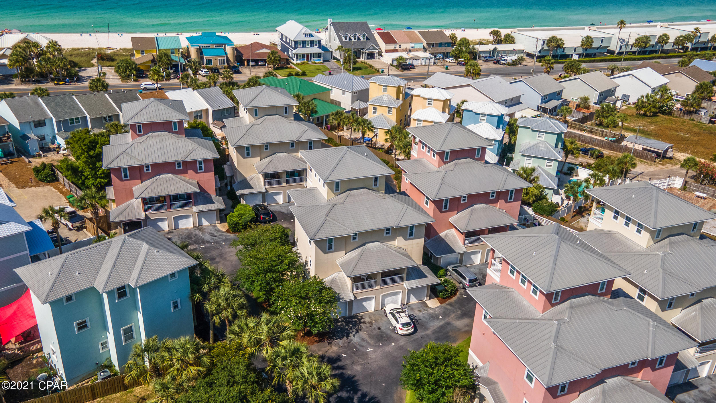 Casa Del Mar - Residential