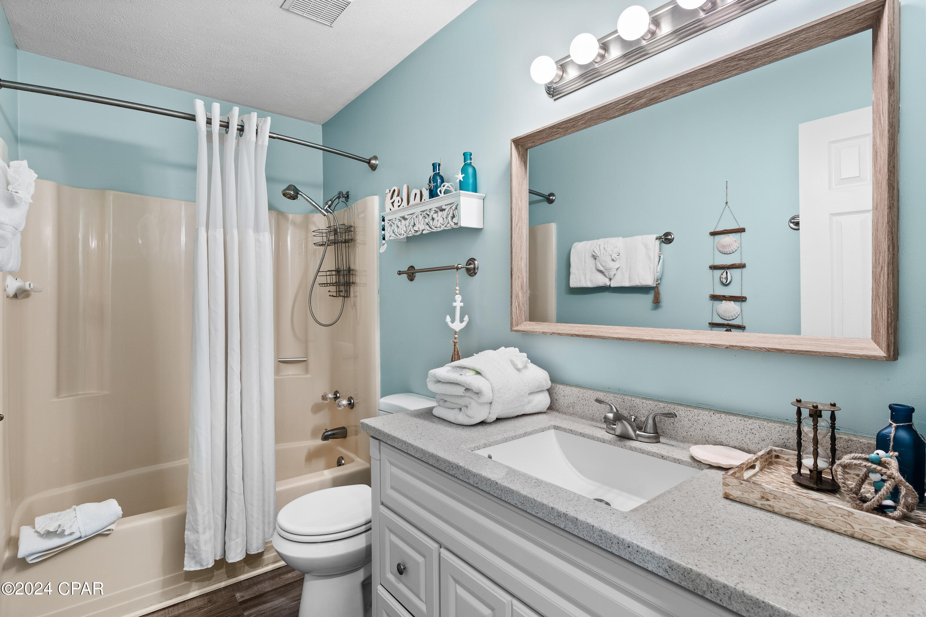 Endless Summer II - Residential