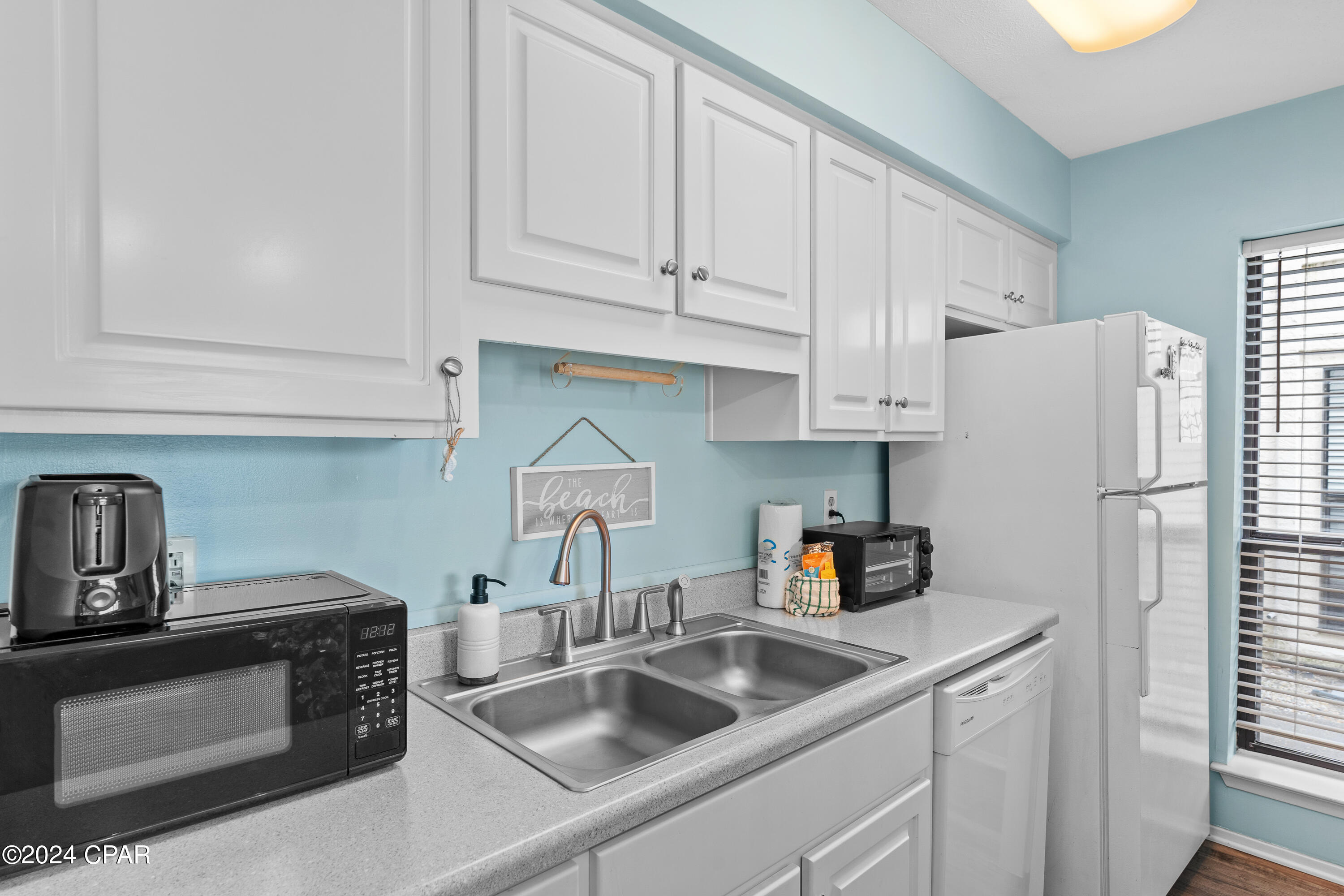 Endless Summer II - Residential