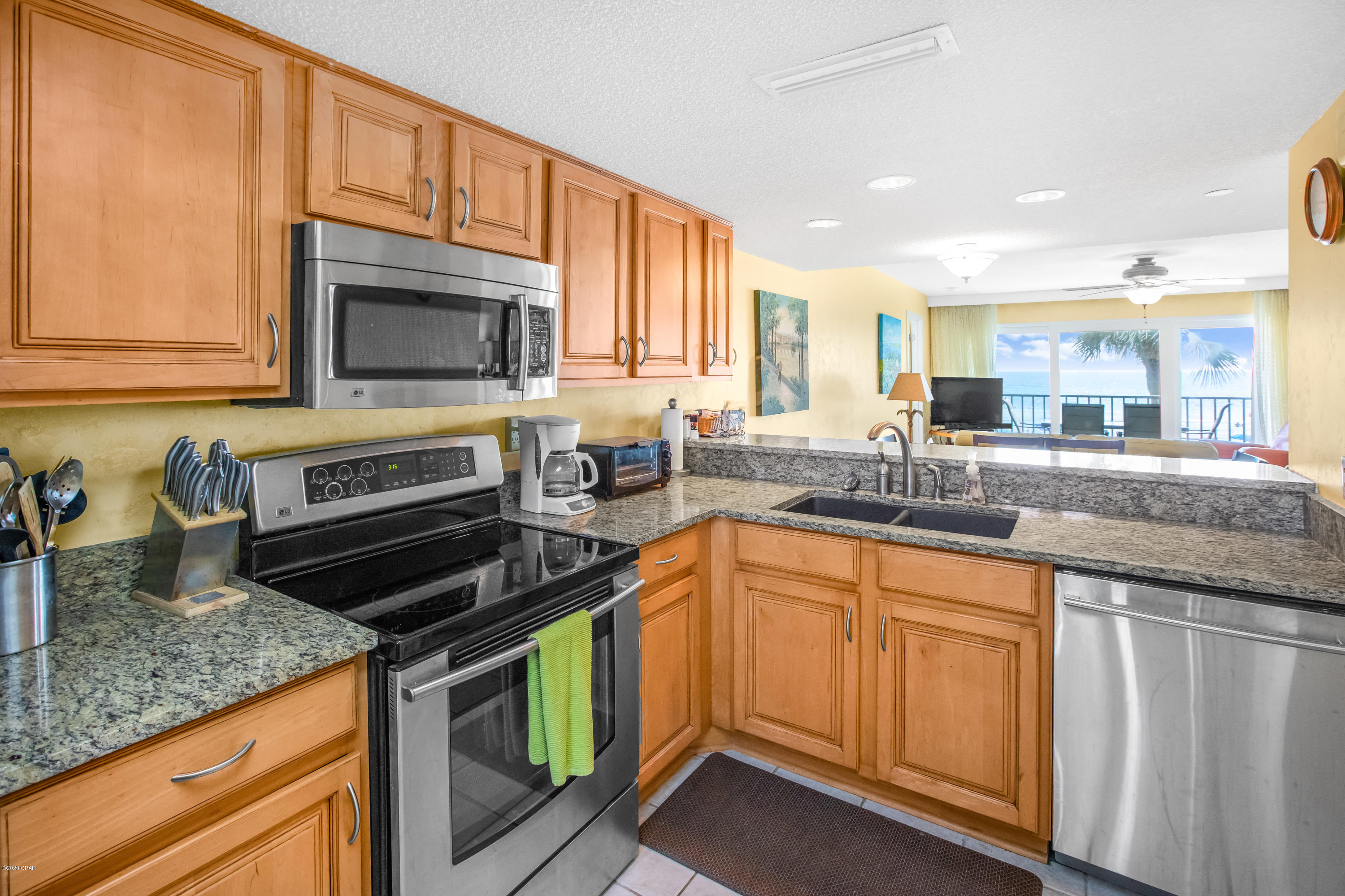 The Commodore - Residential