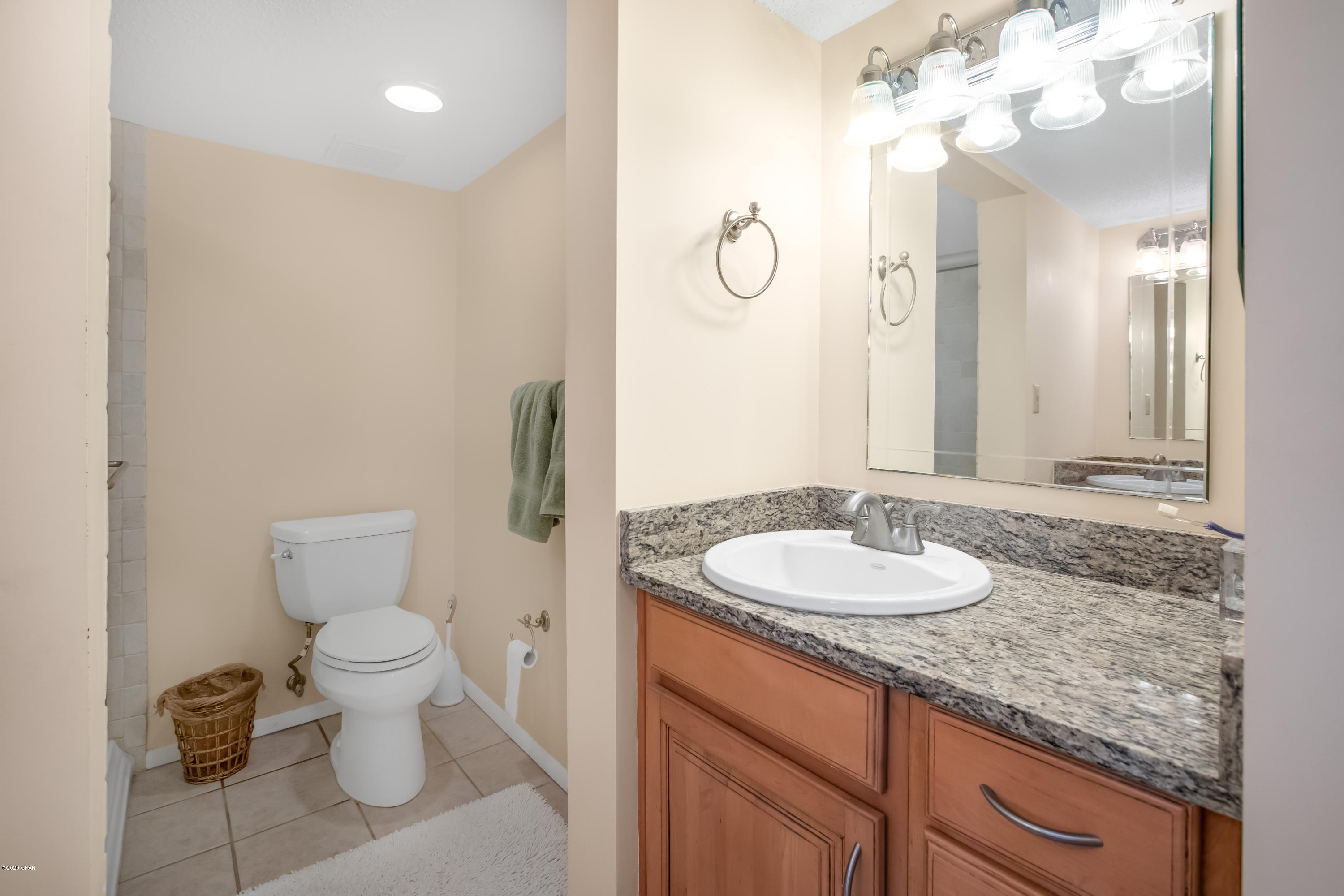 The Commodore - Residential