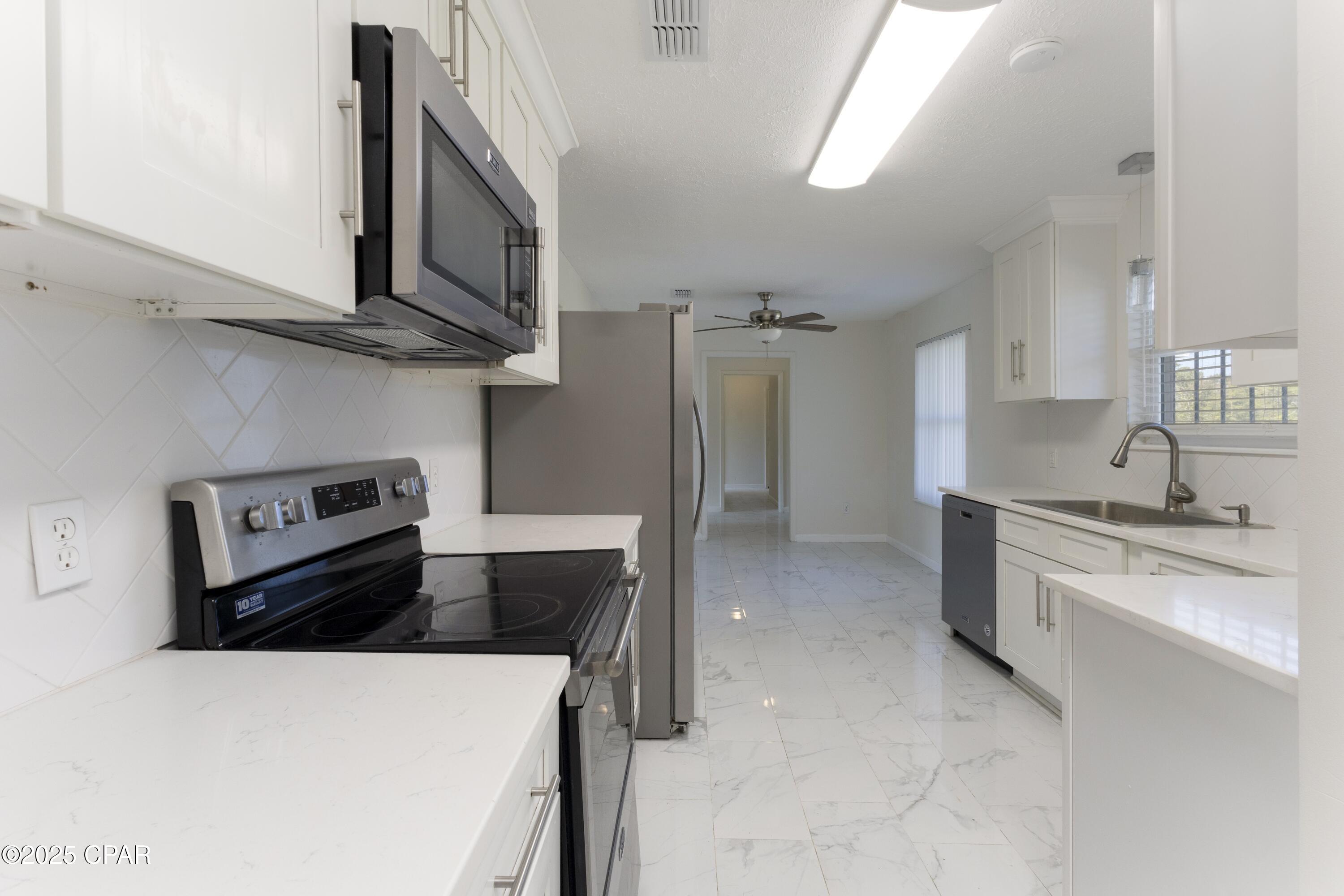 6742 Greenfield Road