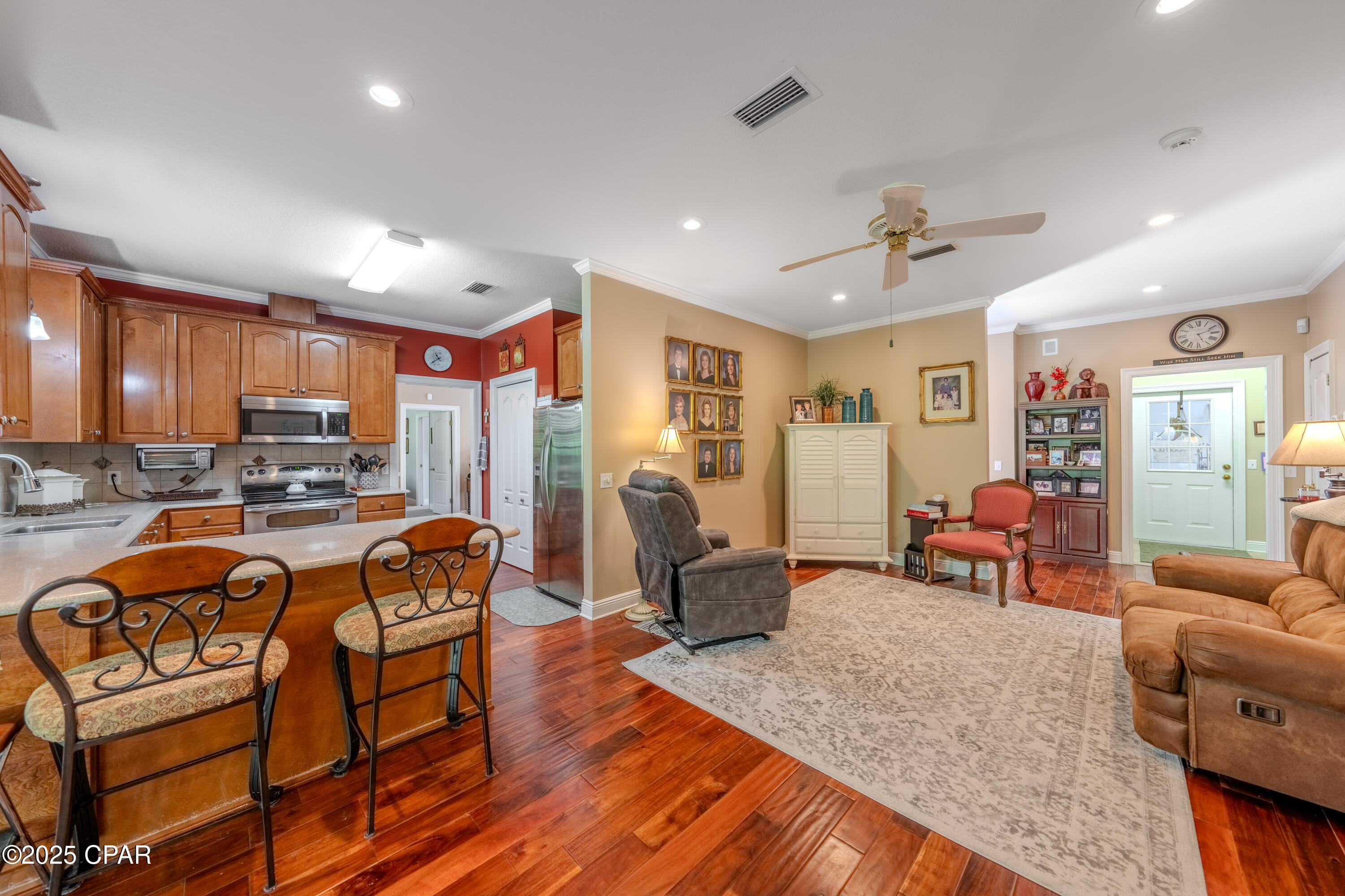 [No Recorded Subdiv] - Residential