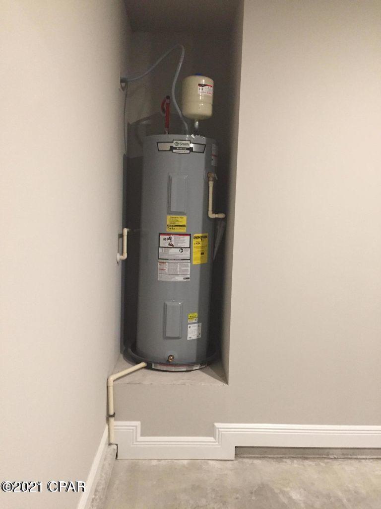 Emerald Cove Villas - Residential Lease