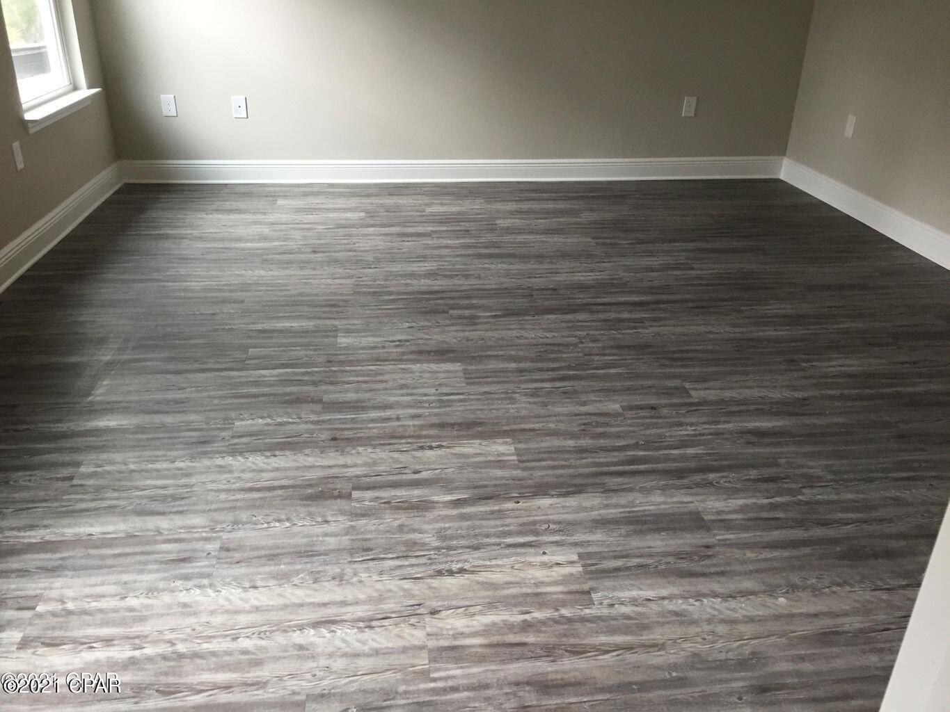 Emerald Cove Villas - Residential Lease