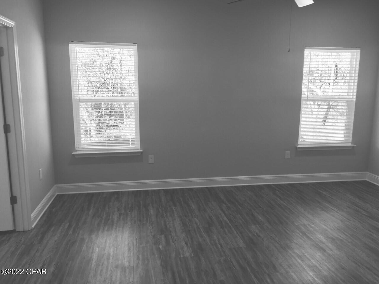 Emerald Cove Villas - Residential Lease