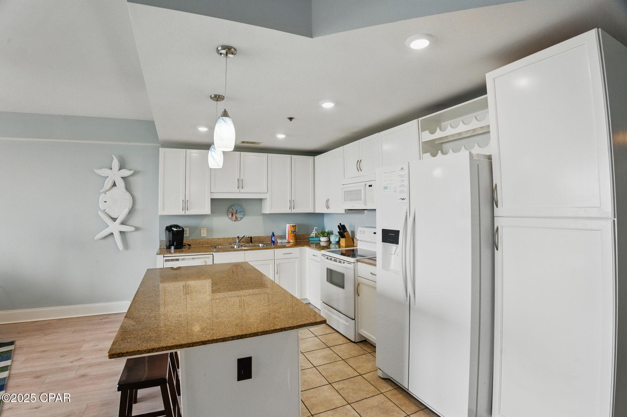 Laketown Wharf - Residential