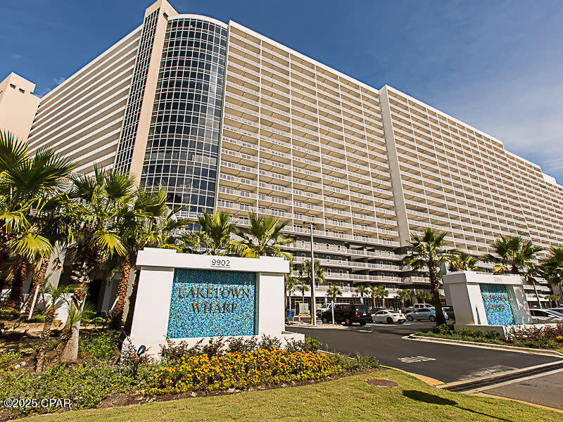 Laketown Wharf - Residential