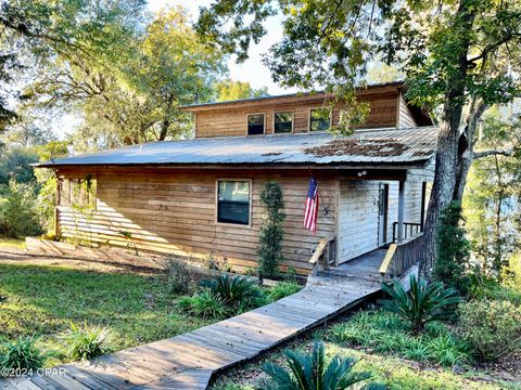 A home in Chipley