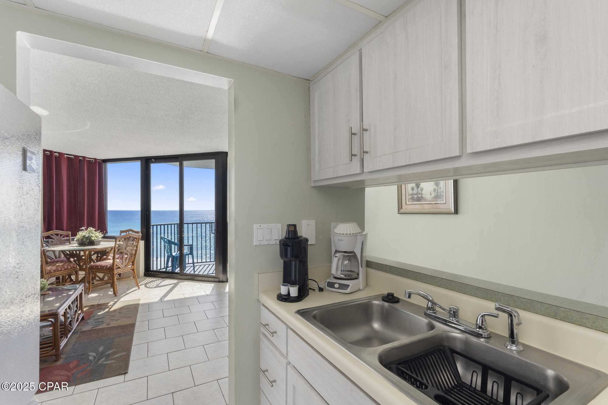 Sunbird Condo - Residential