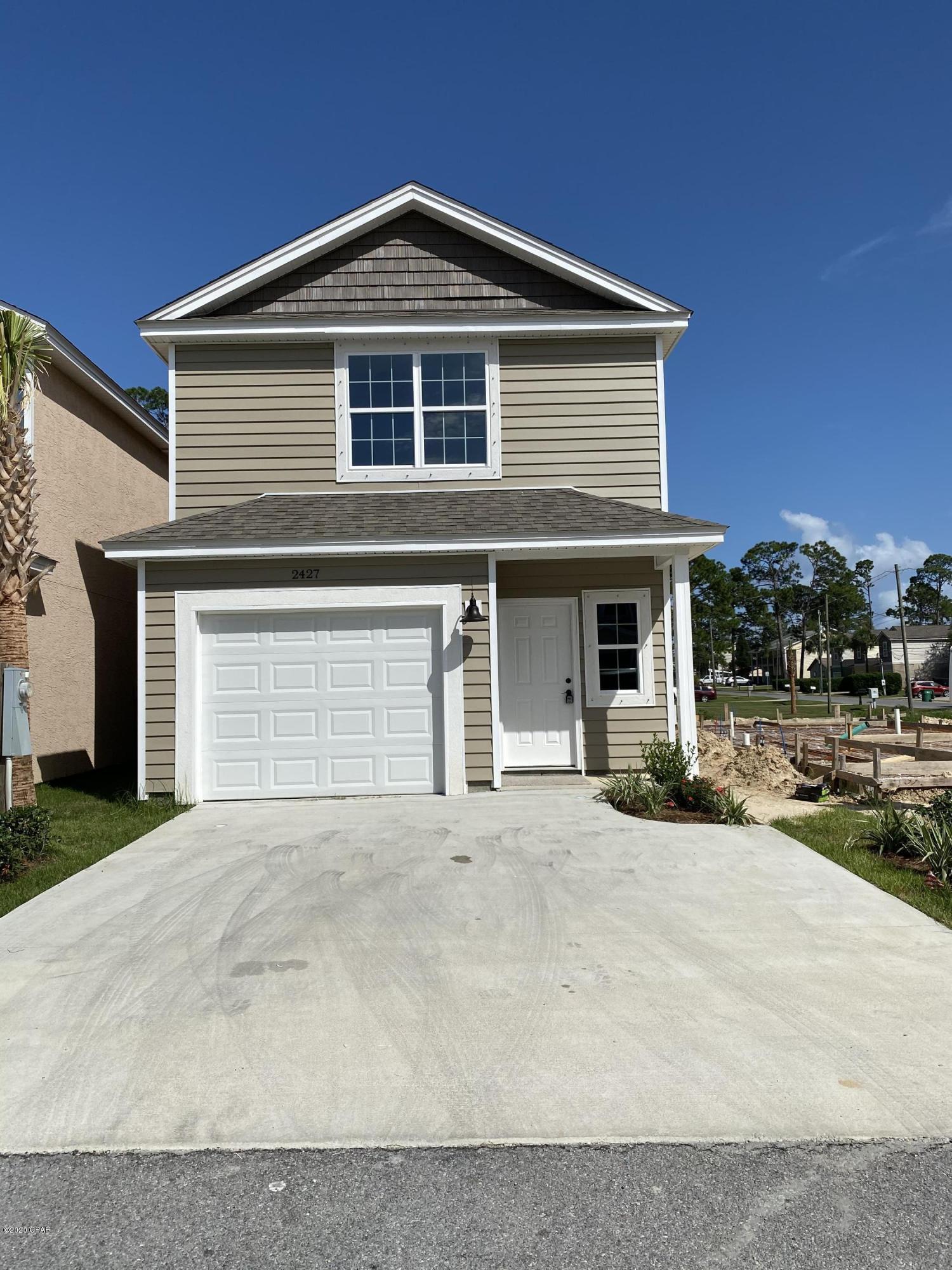 Causeway Manor - Residential