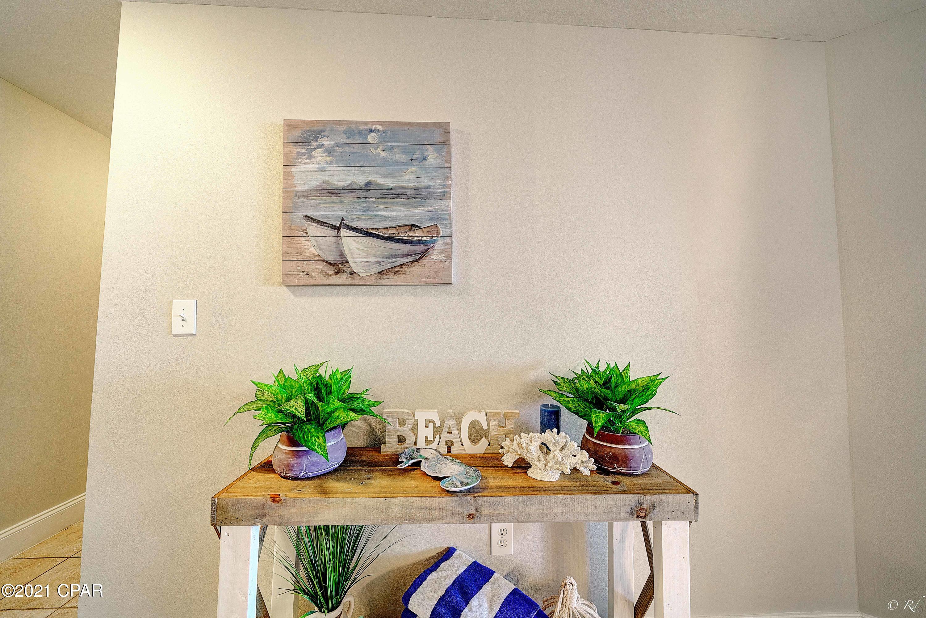 Laketown Wharf - Residential