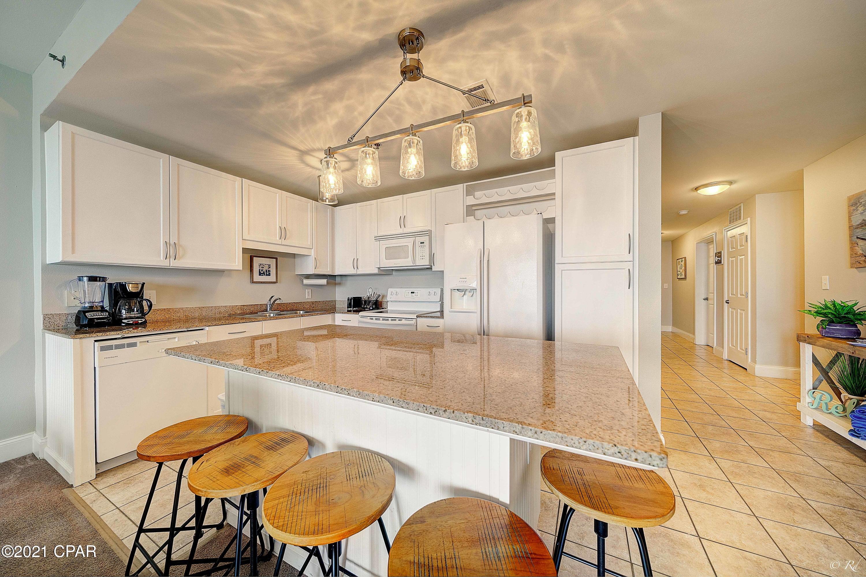 Laketown Wharf - Residential