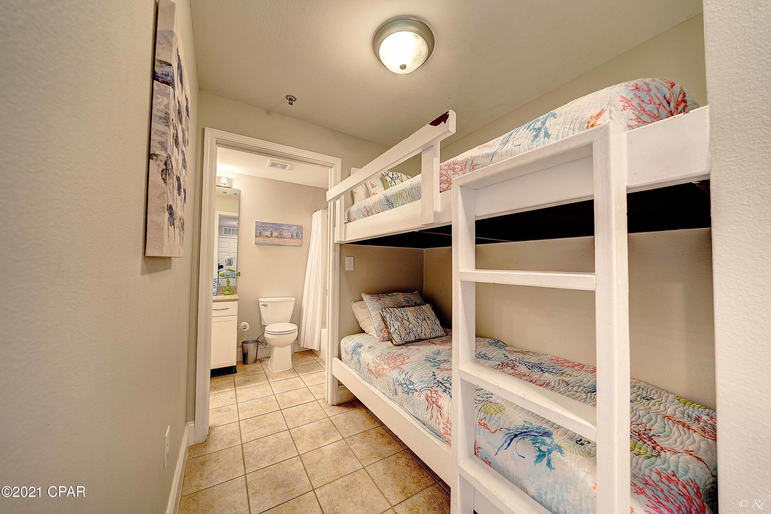 Laketown Wharf - Residential