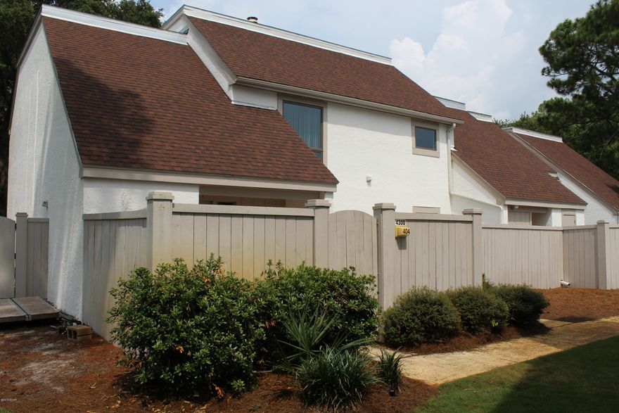 Under 100K for a Penthouse Golf Villa in Bay Point! This condominium is on the end of the building with additional privacy and a golf course and pond view. The living room has a very high vaulted ceiling and a marble fireplace. Each bedroom has its own private bathroom as well. These condos have been used as a primary residence as well as for investments purposes as well. Come visit today!