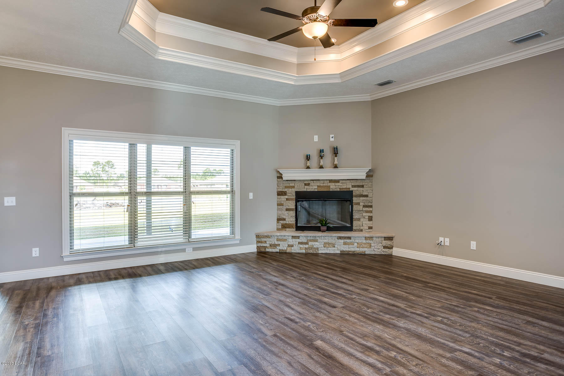 Kirkland Manor - Residential