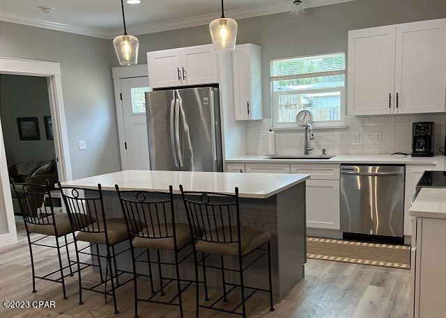 Laguna Beach 7th Add - Residential Lease