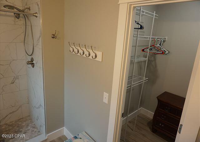 Laguna Beach 7th Add - Residential Lease