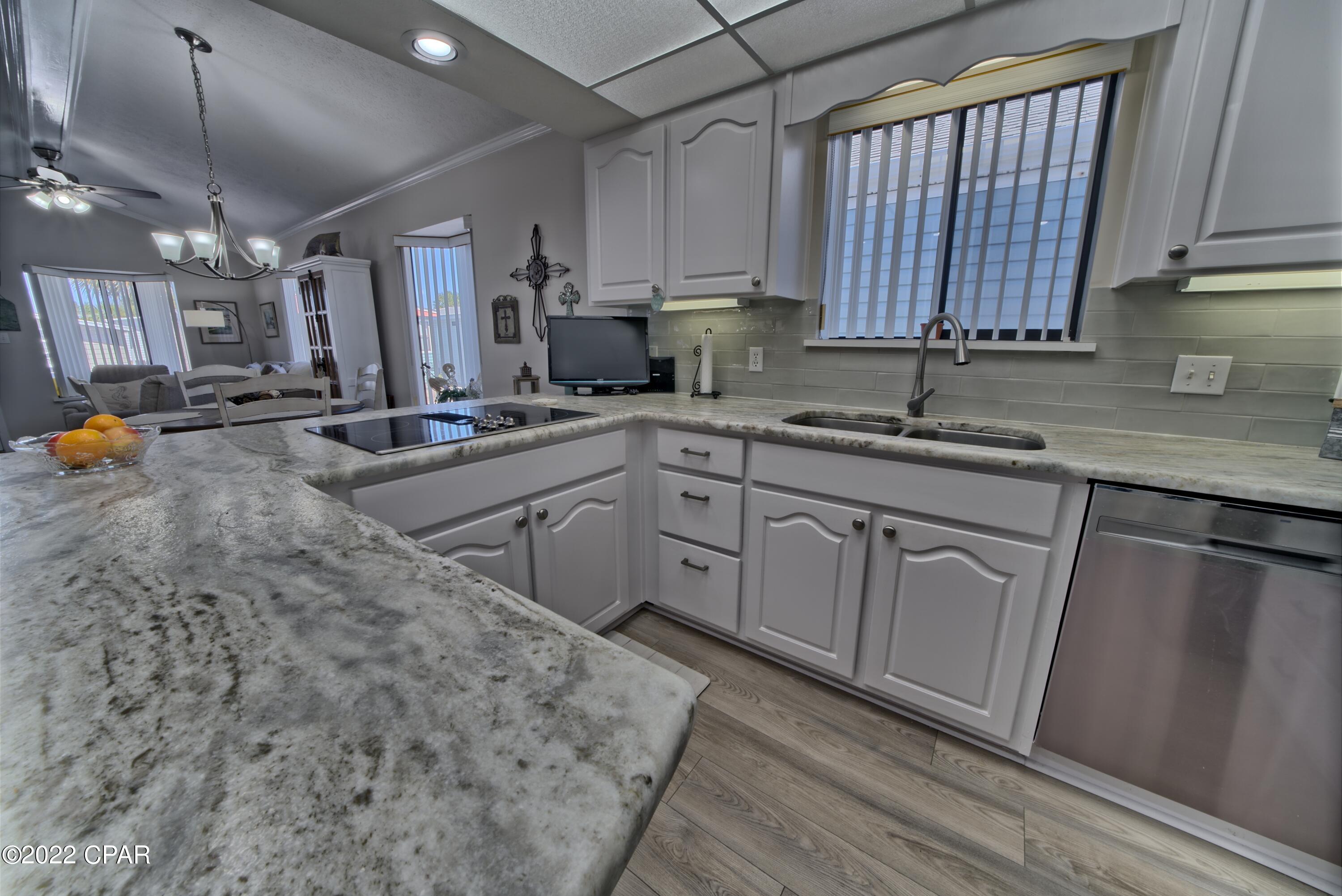 Venture Out Travel Trail - Residential