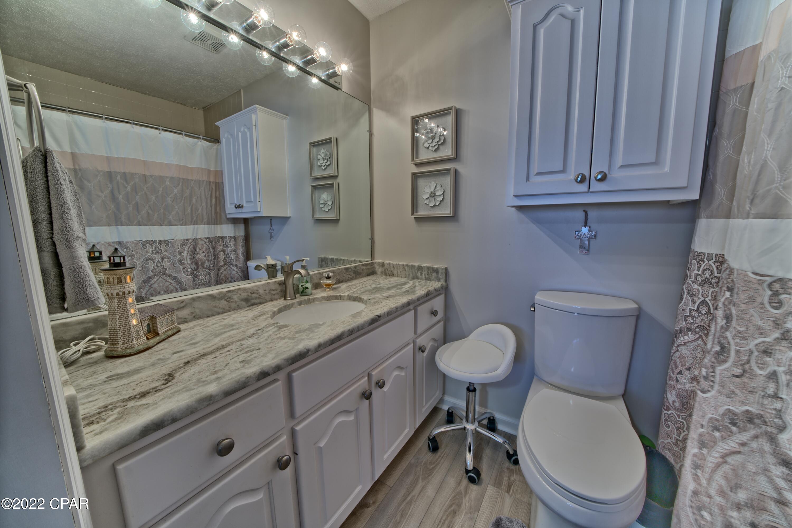 Venture Out Travel Trail - Residential