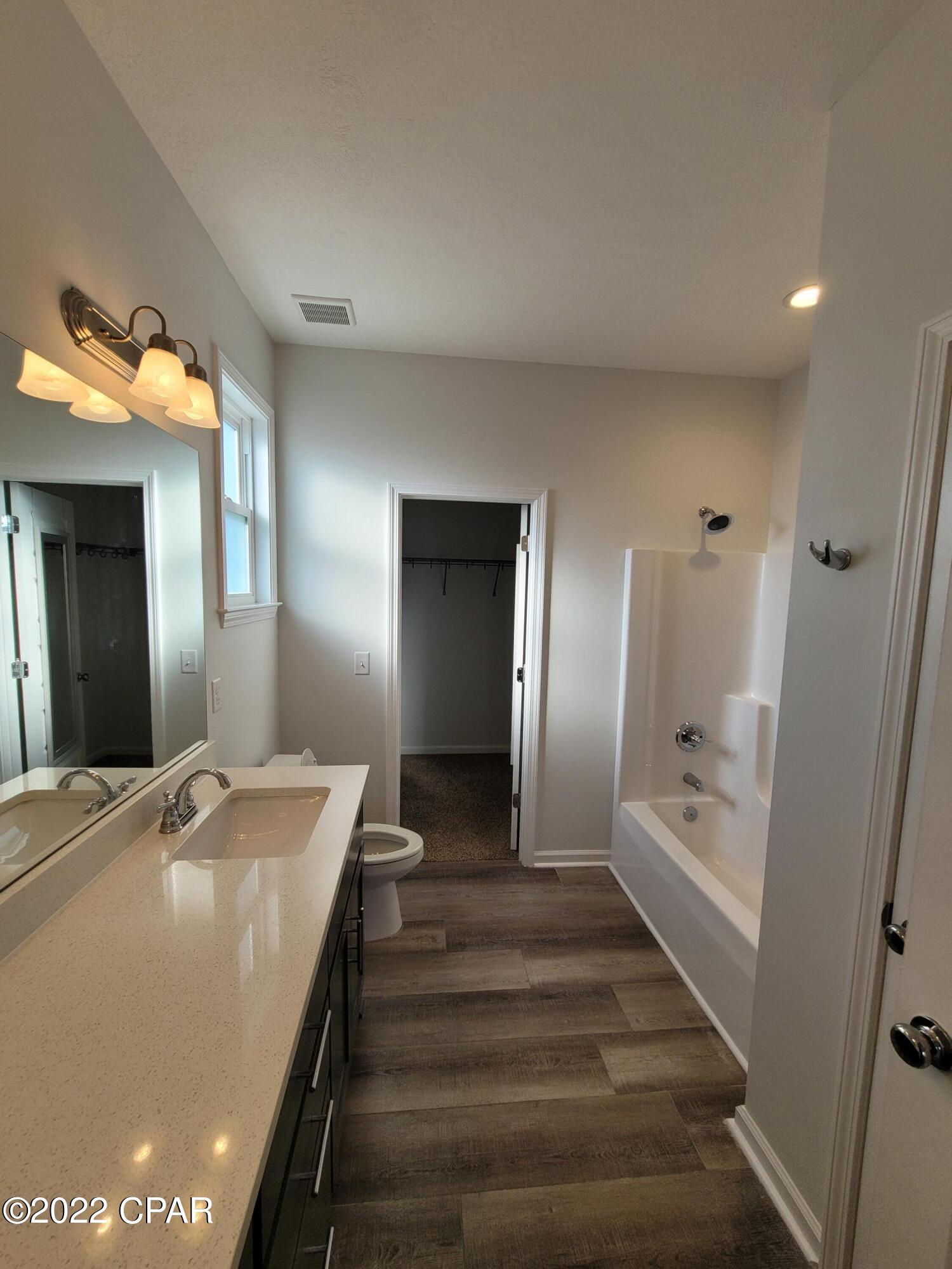 [No Recorded Subdiv] - Residential Lease