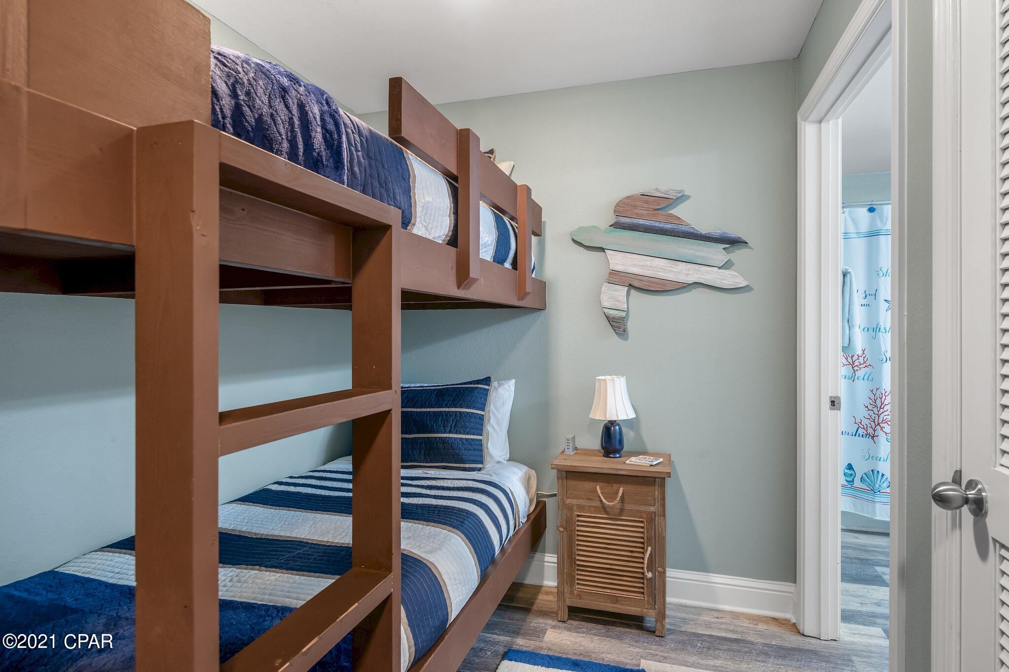 Laketown Wharf - Residential