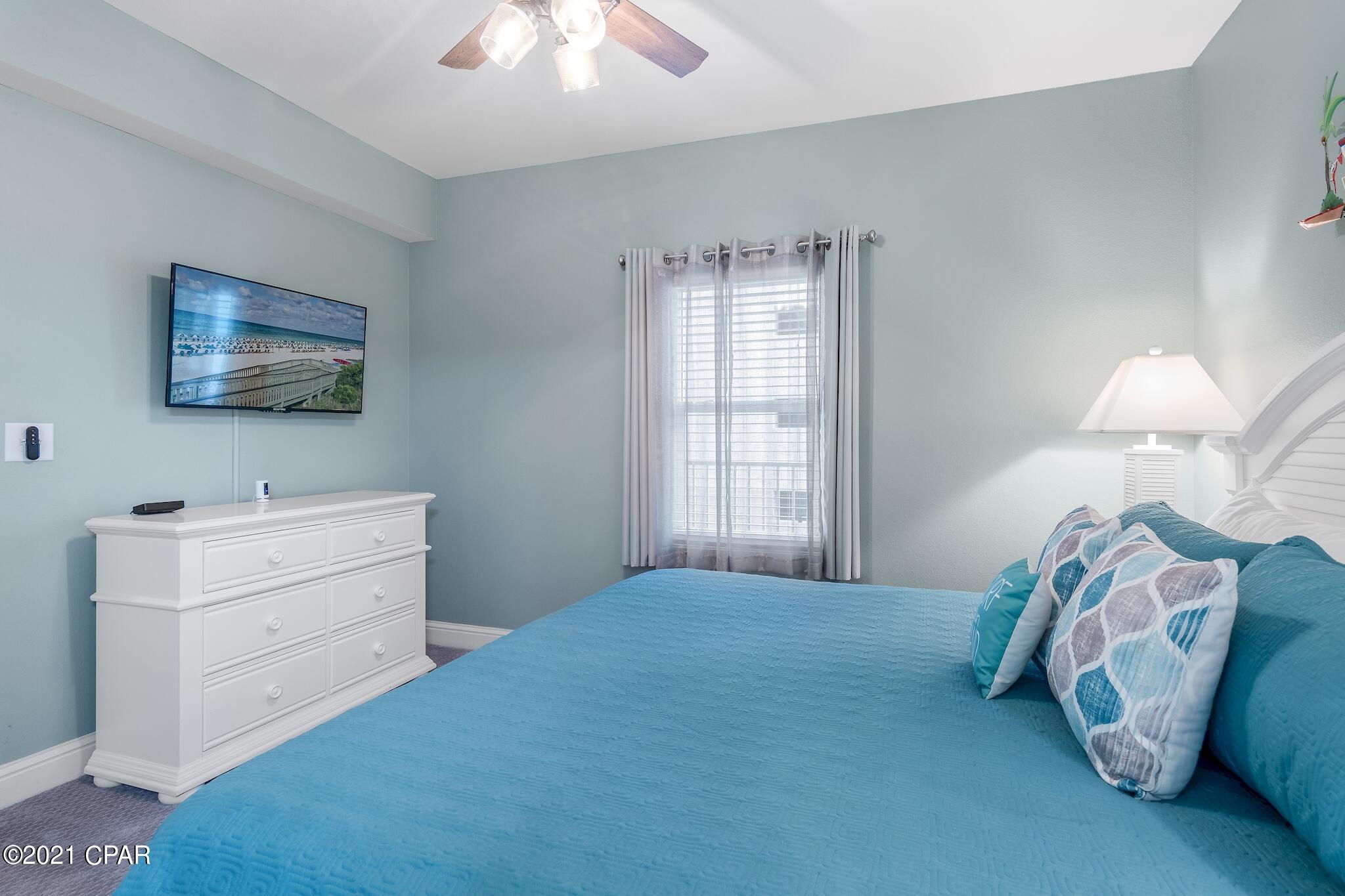 Laketown Wharf - Residential