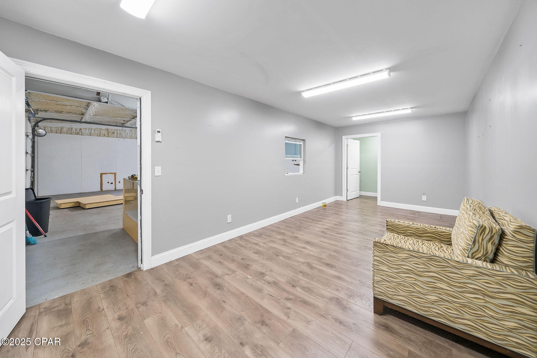 [No Recorded Subdiv] - Commercial Sale