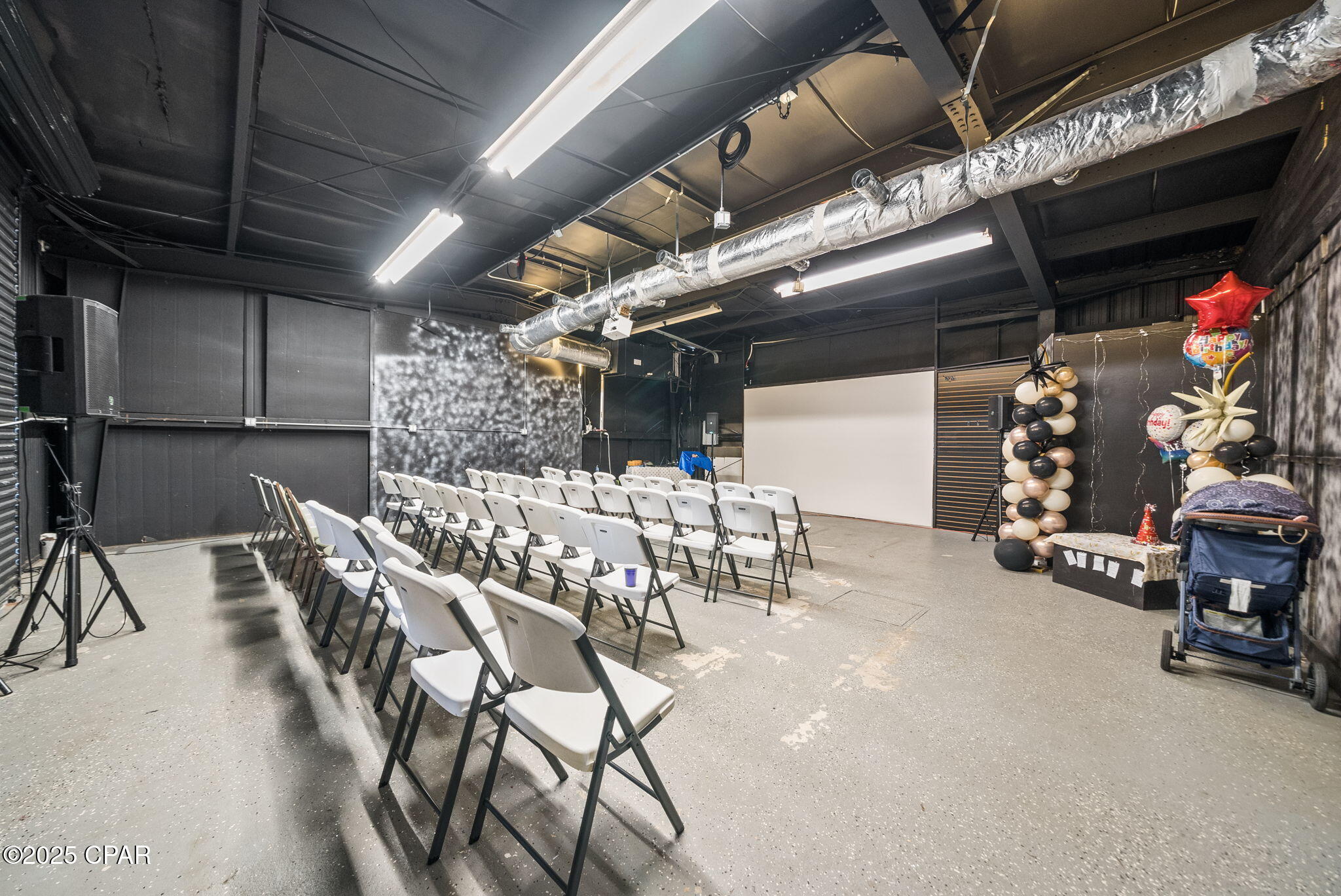 [No Recorded Subdiv] - Commercial Sale