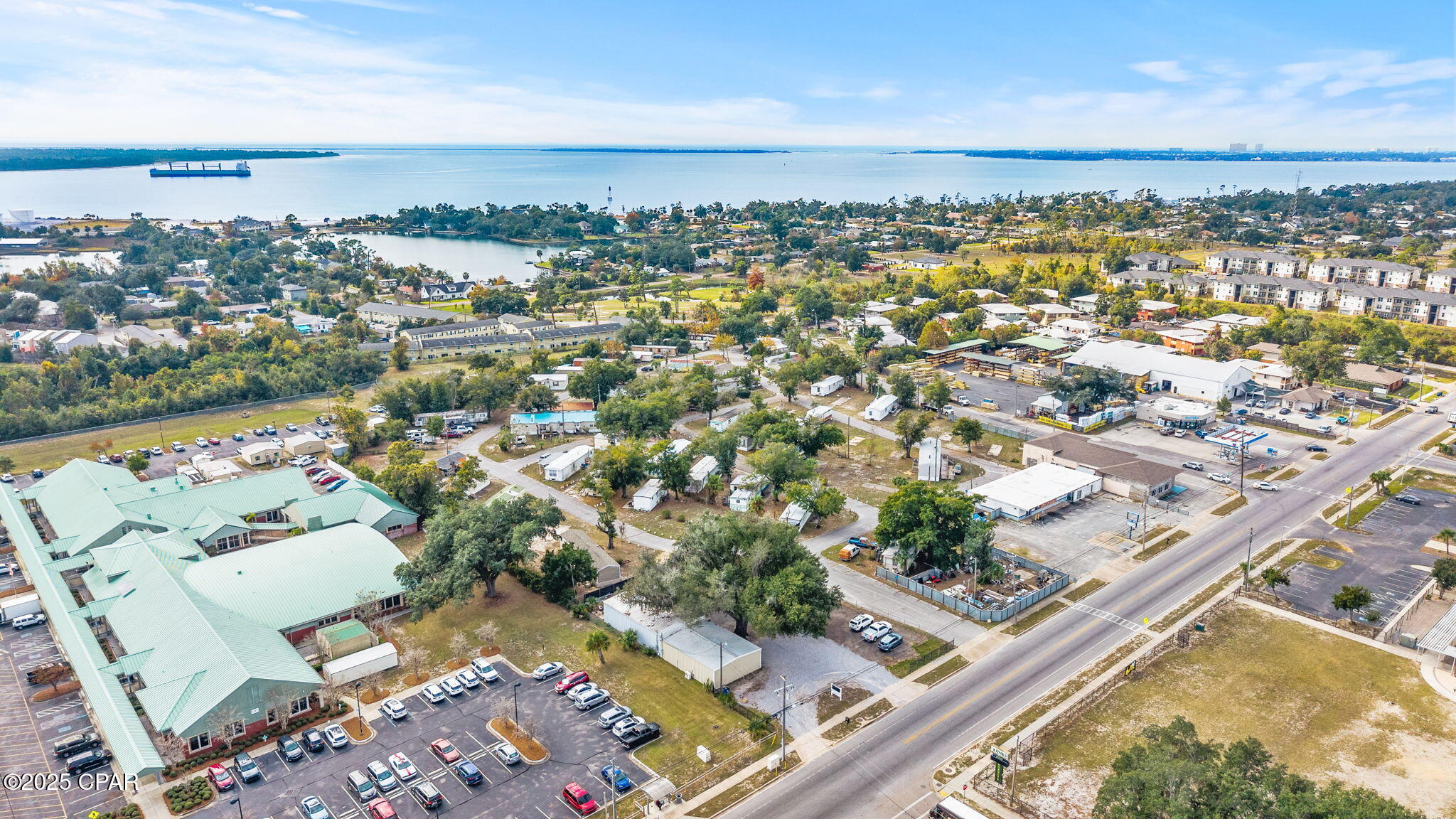 [No Recorded Subdiv] - Commercial Sale