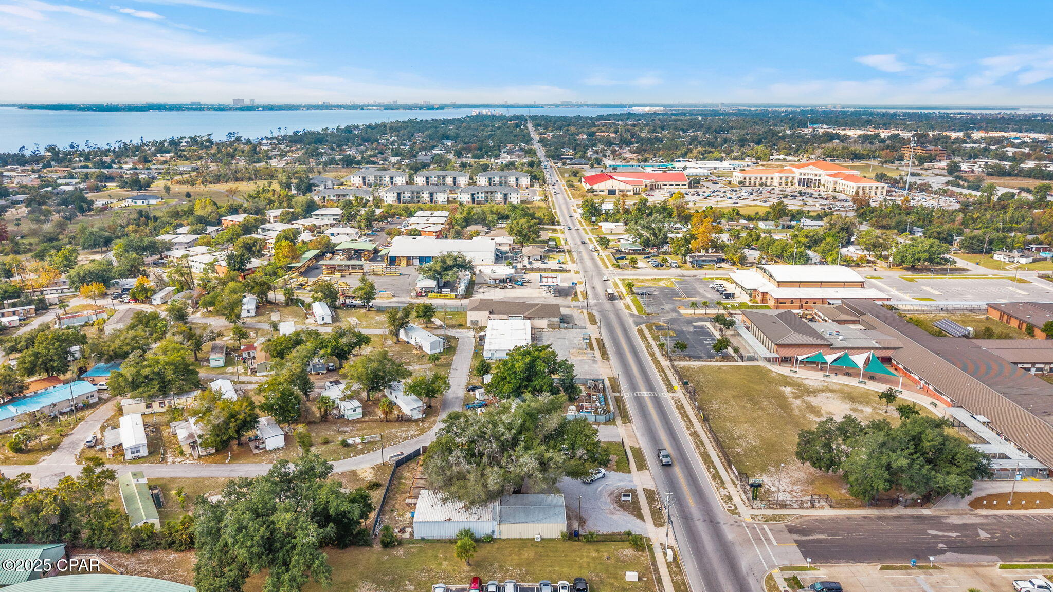 [No Recorded Subdiv] - Commercial Sale