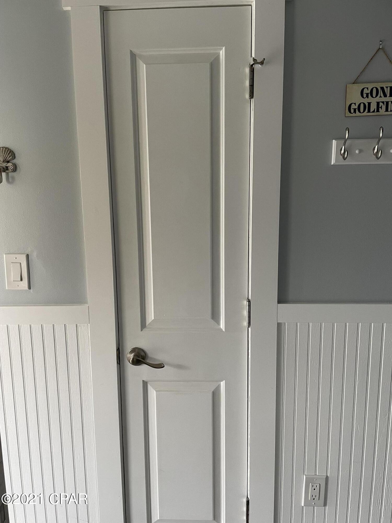 Edgewater Golf Villas V-B - Residential