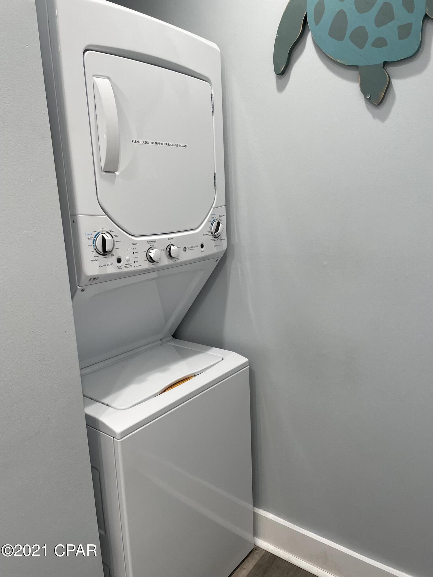 Edgewater Golf Villas V-B - Residential