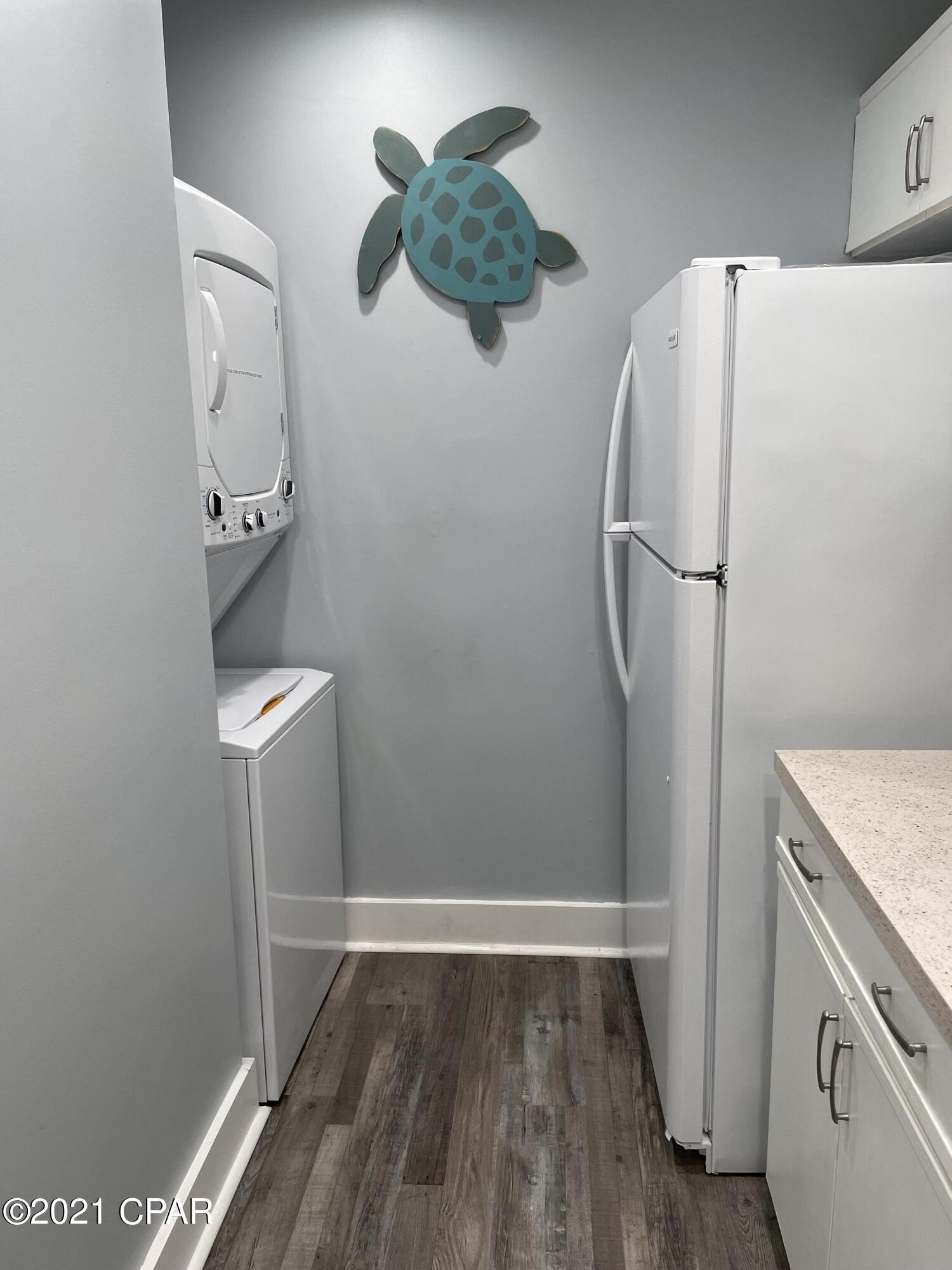 Edgewater Golf Villas V-B - Residential