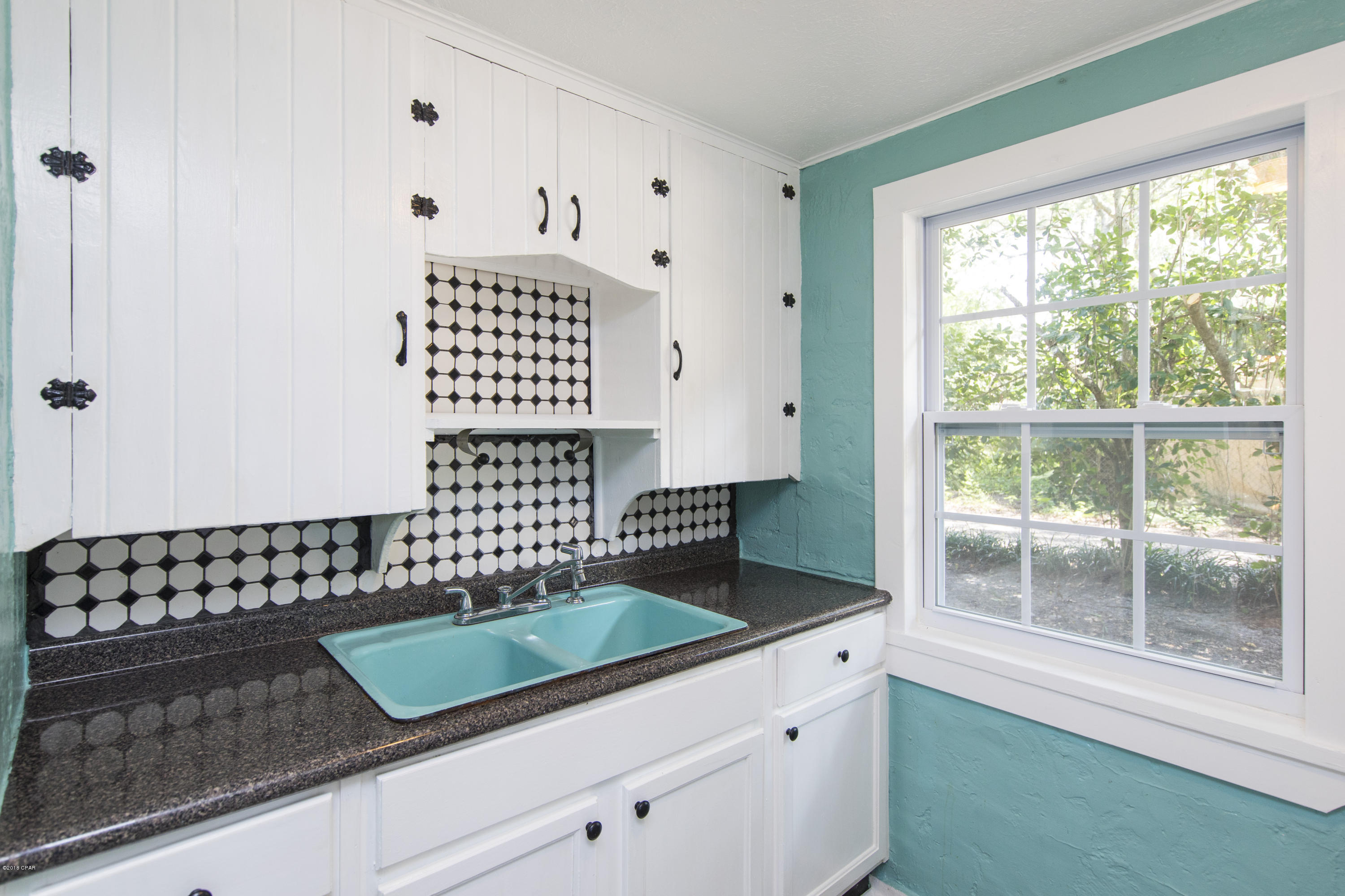 Sudduths 1st Add - Residential