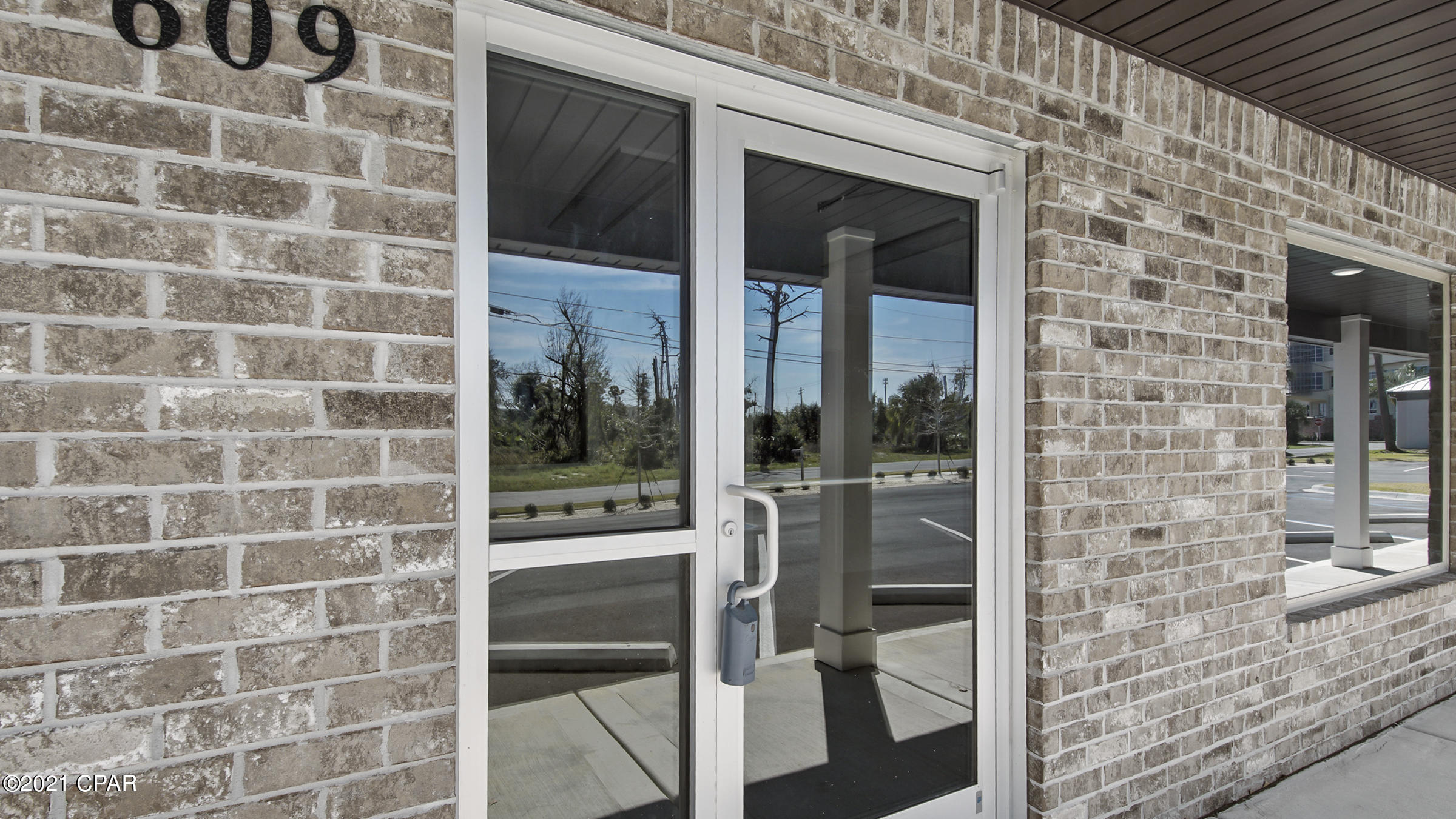 Sudduths 1st Add - Commercial Lease