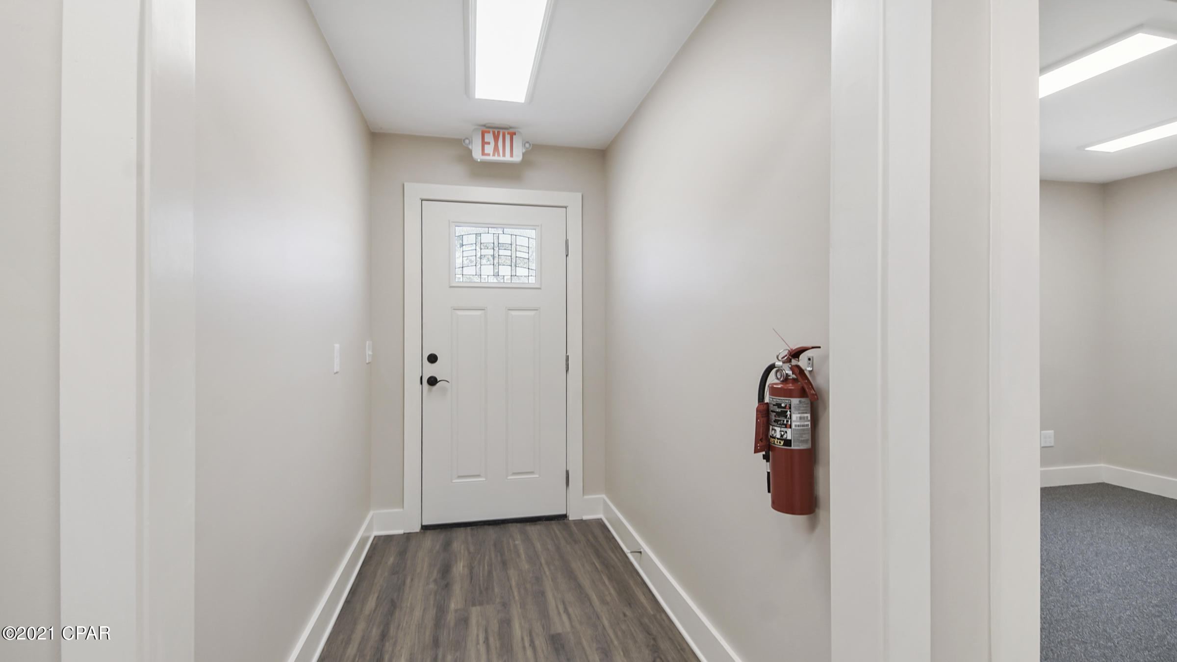 Sudduths 1st Add - Commercial Lease