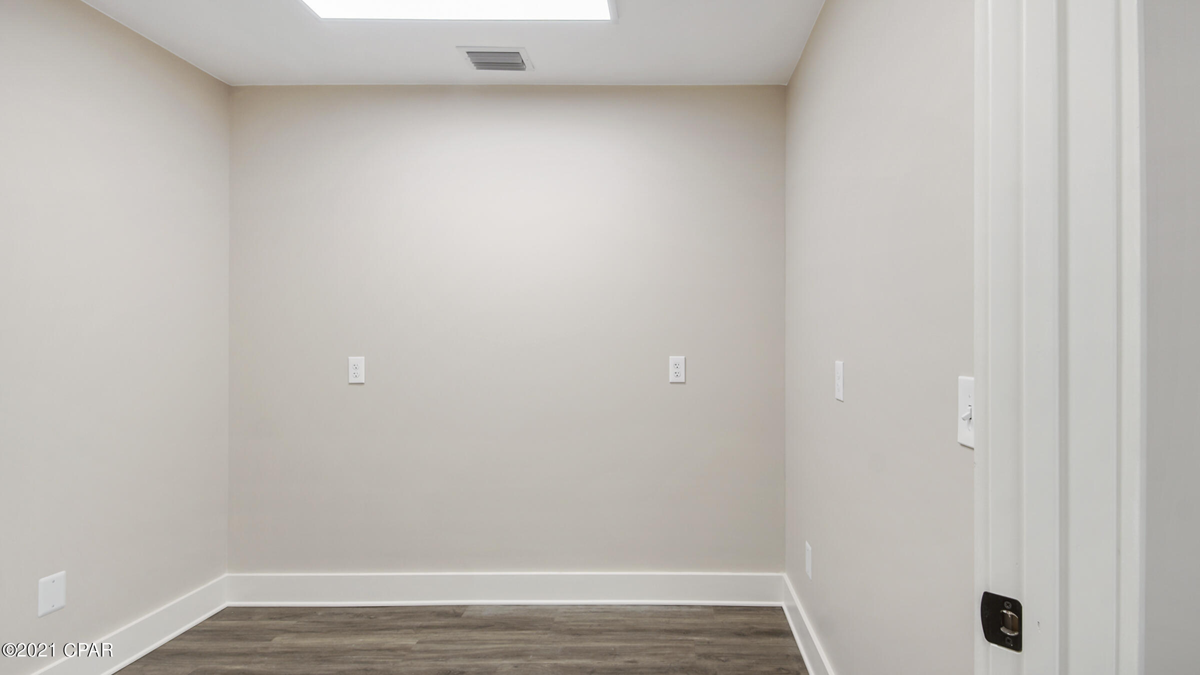 Sudduths 1st Add - Commercial Lease