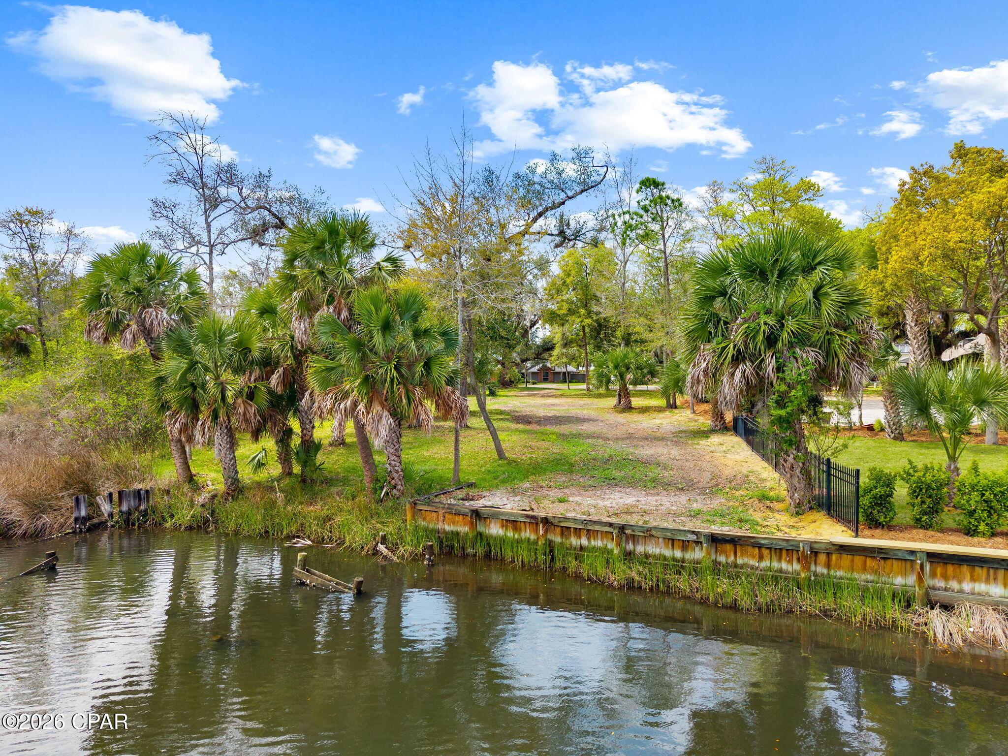 [No Recorded Subdiv] - Land