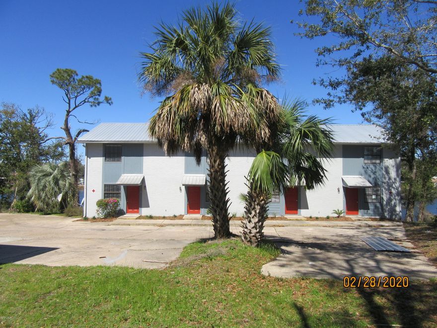 Located in the heart of historic St Andrews with water views ! Walking distance to harbor and restaurants. This recently remodeled 2 bedroom 1.5 Bath Townhouse has carpet and tile throughout and washer/ dryer hookups. Back deck with view of Lake Ware. All property sizes and ages are approximate, please measure and/or verify if important.

School assignments are subject to change, please check with Bay County for most accurate information.

Deposit is the same as the rent. Pets NOT Allowed!