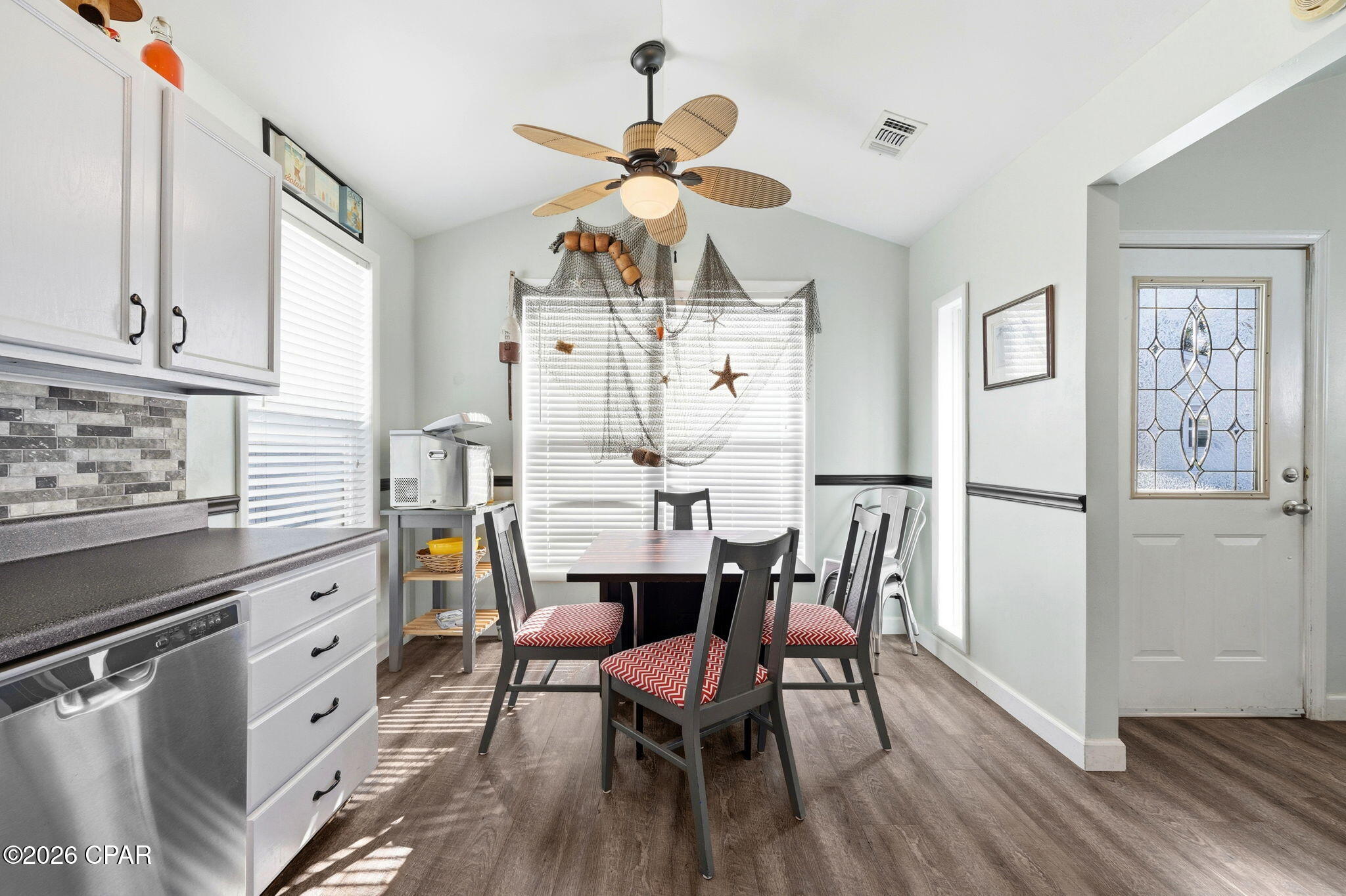 Venture Out Travel Trail - Residential