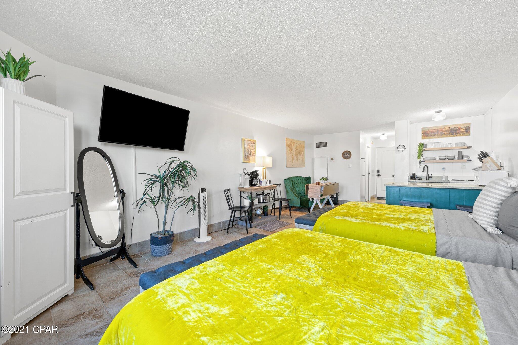 Top Of The Gulf Condo. - Residential