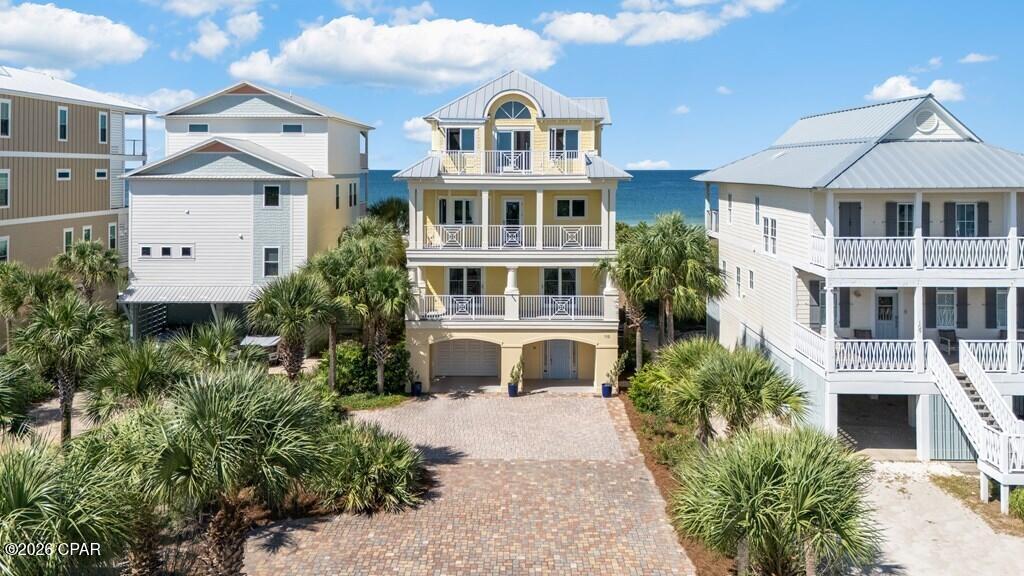 112 Summer House Lane