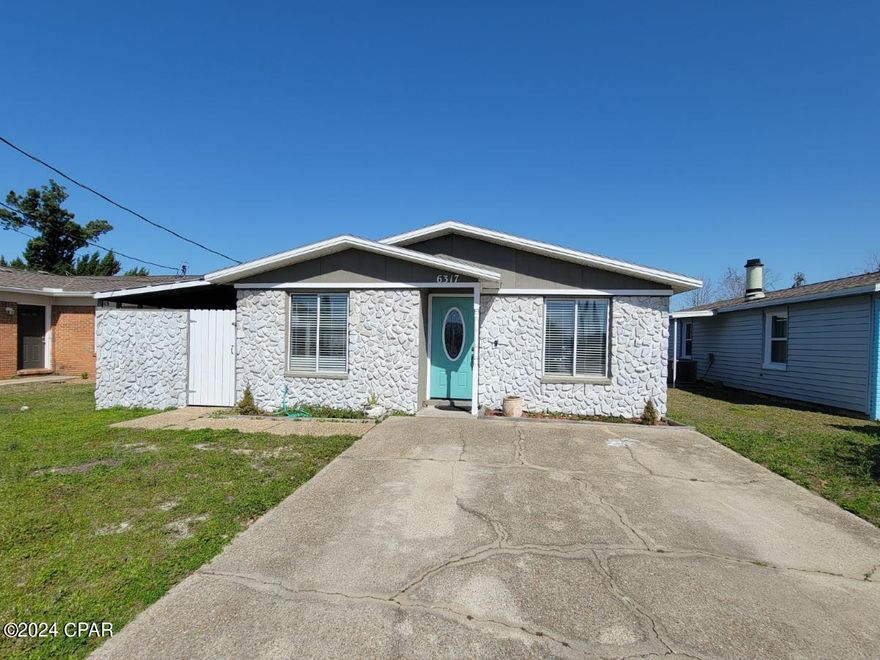 This is a cozy 3 bedroom, 2 full bath, single family home.  This home has been remodeled and updated. Features plank flooring in the main area of the home, and carpet in the bedrooms.  Stainless steel appliances, granite countertops, and kitchen island.  There is a separate dining area as well as private covered patio area just off the kitchen. Spacious backyard.  The home is centrally located in Callaway, and convenient to Tyndall AFB, shopping, restaurants, schools and much more. Call to schedule a tour.