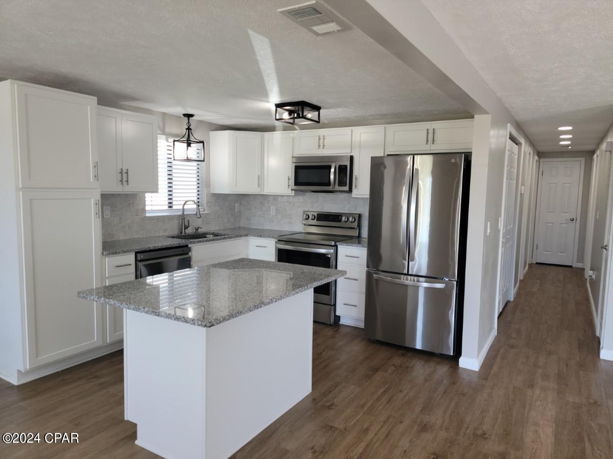 [No Recorded Subdiv] - Residential Lease