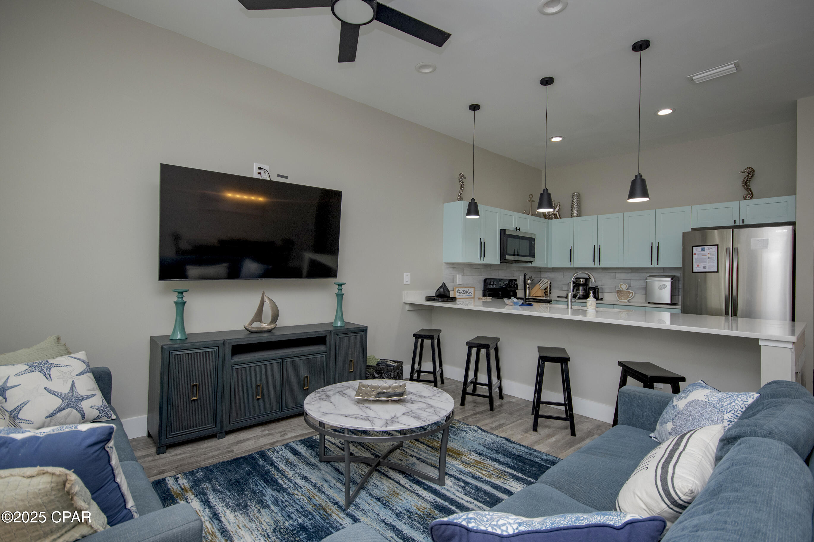 Reviera Beach Villas - Residential