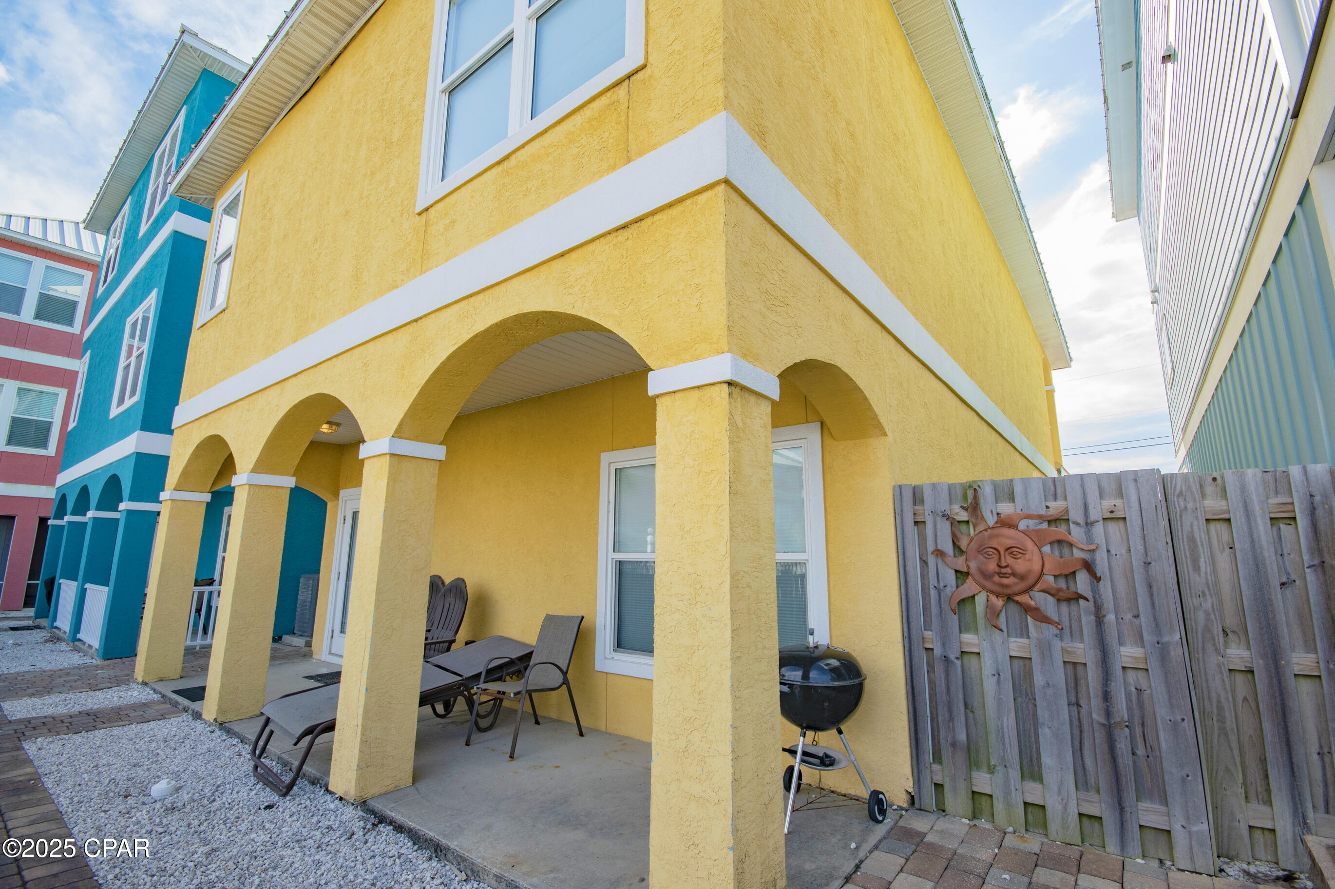 Reviera Beach Villas - Residential