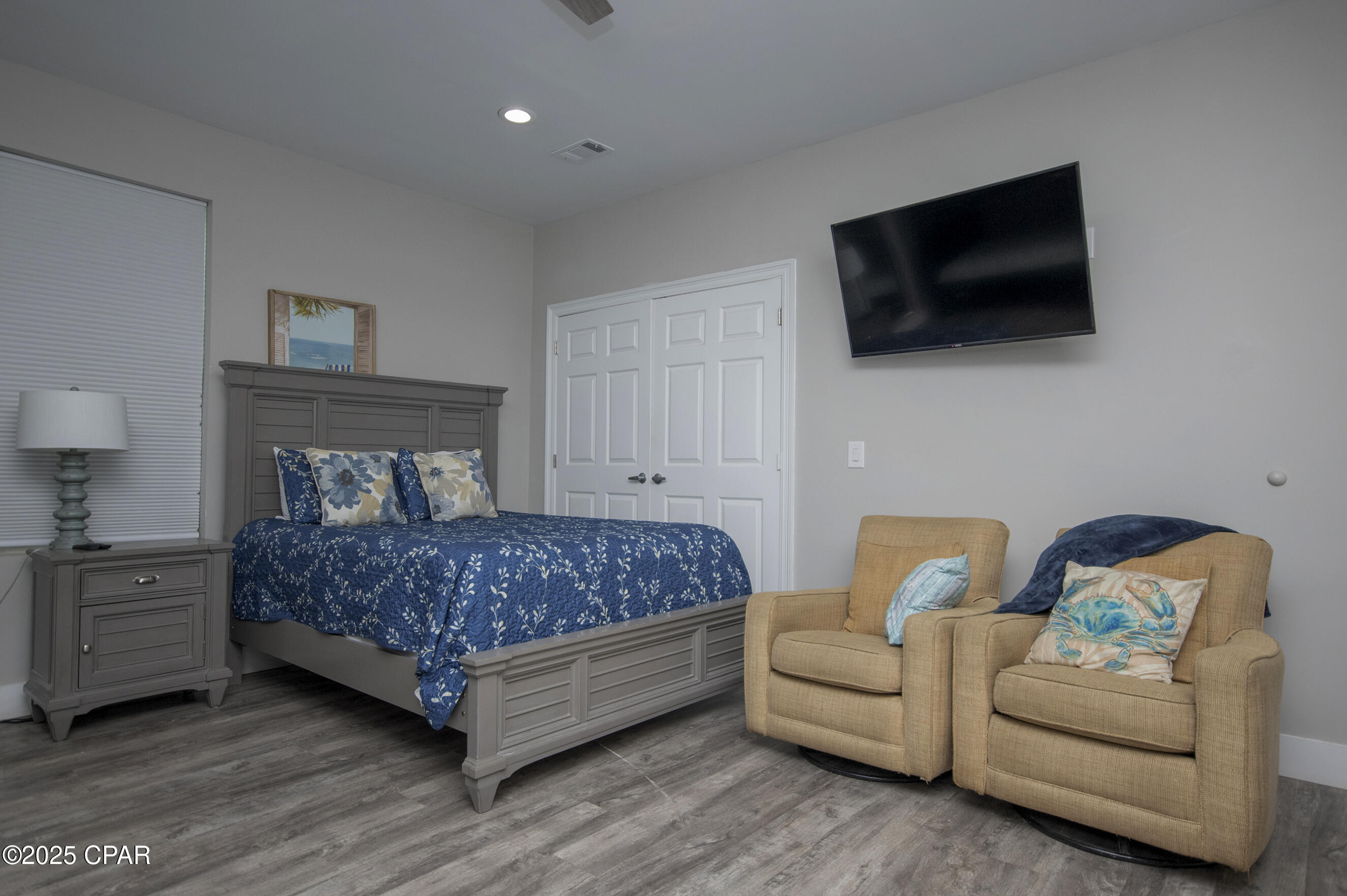 Reviera Beach Villas - Residential