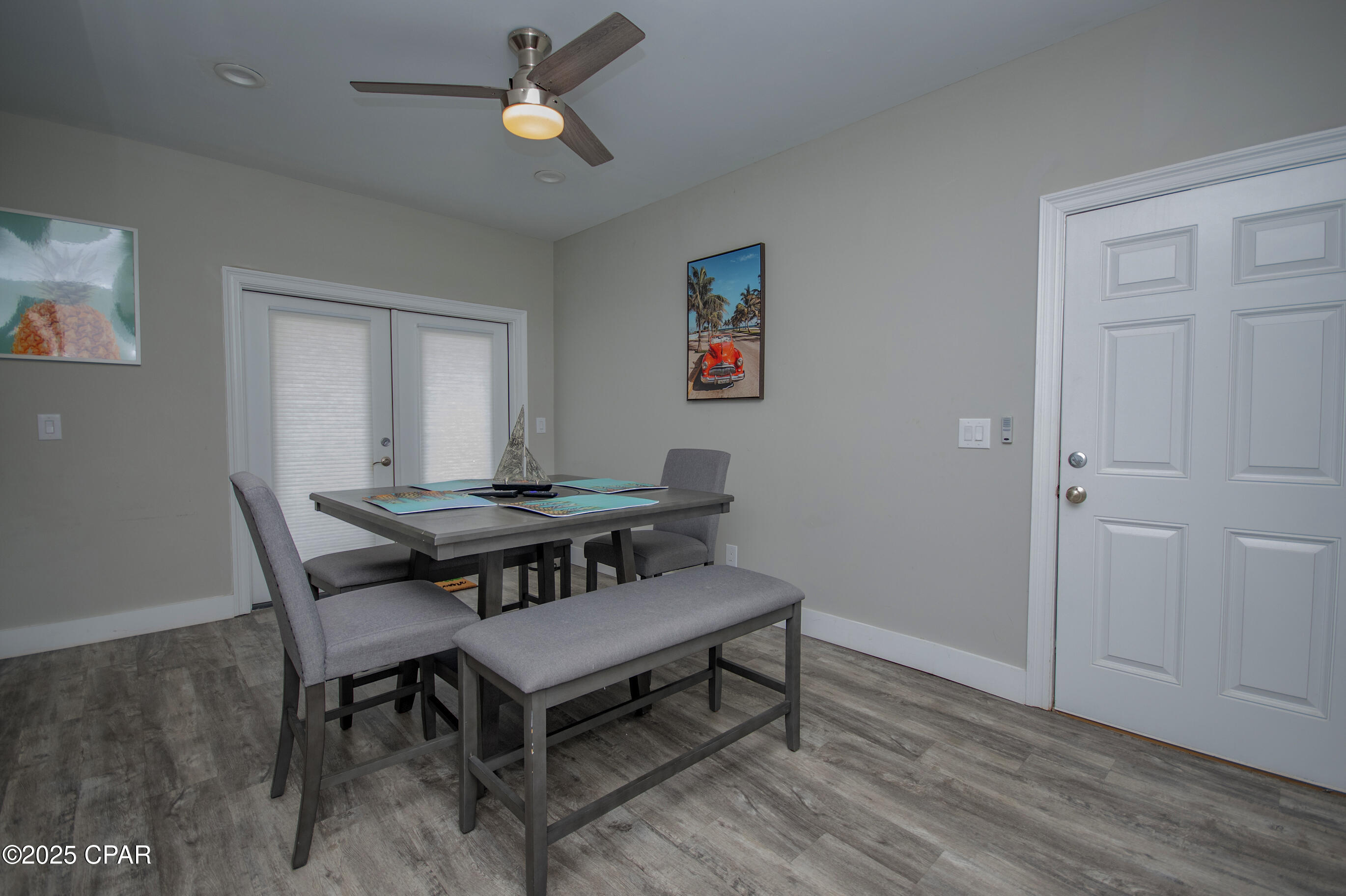 Reviera Beach Villas - Residential